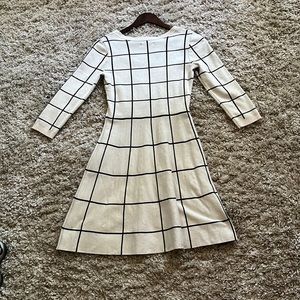 ❤️must order 2 or more items❤️ Simple back and white a-line dress